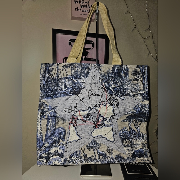 NWT Dior Around The World VIP Tote bag! - Picture 14 of 16